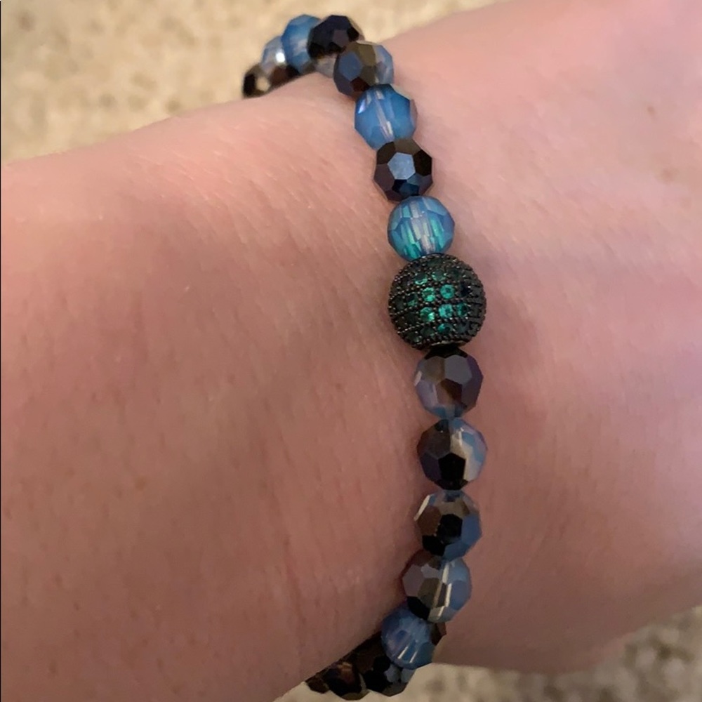 Beaded bracelet